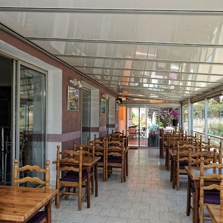 Hotel Alata מראה חיצוני תמונה